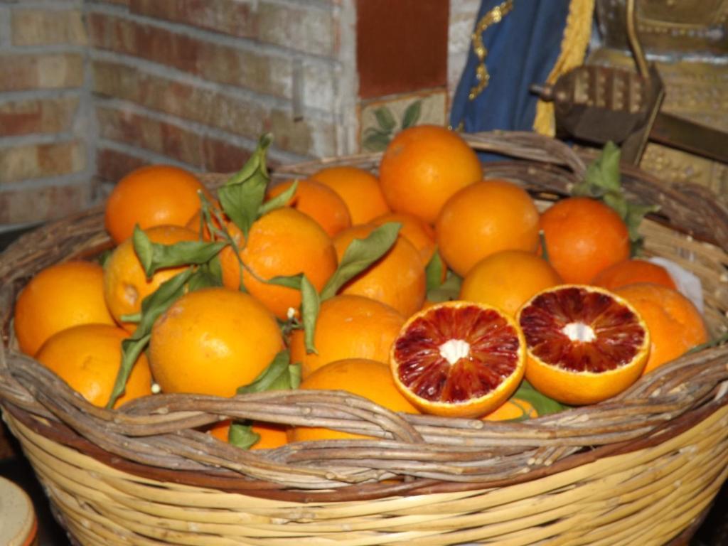 Albergo Diffuso Borgo Santa Caterina "Vintage" Castiglione De Sicilia Eksteriør bilde
